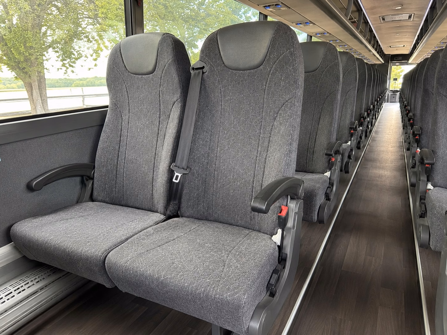 chesapeake charter bus