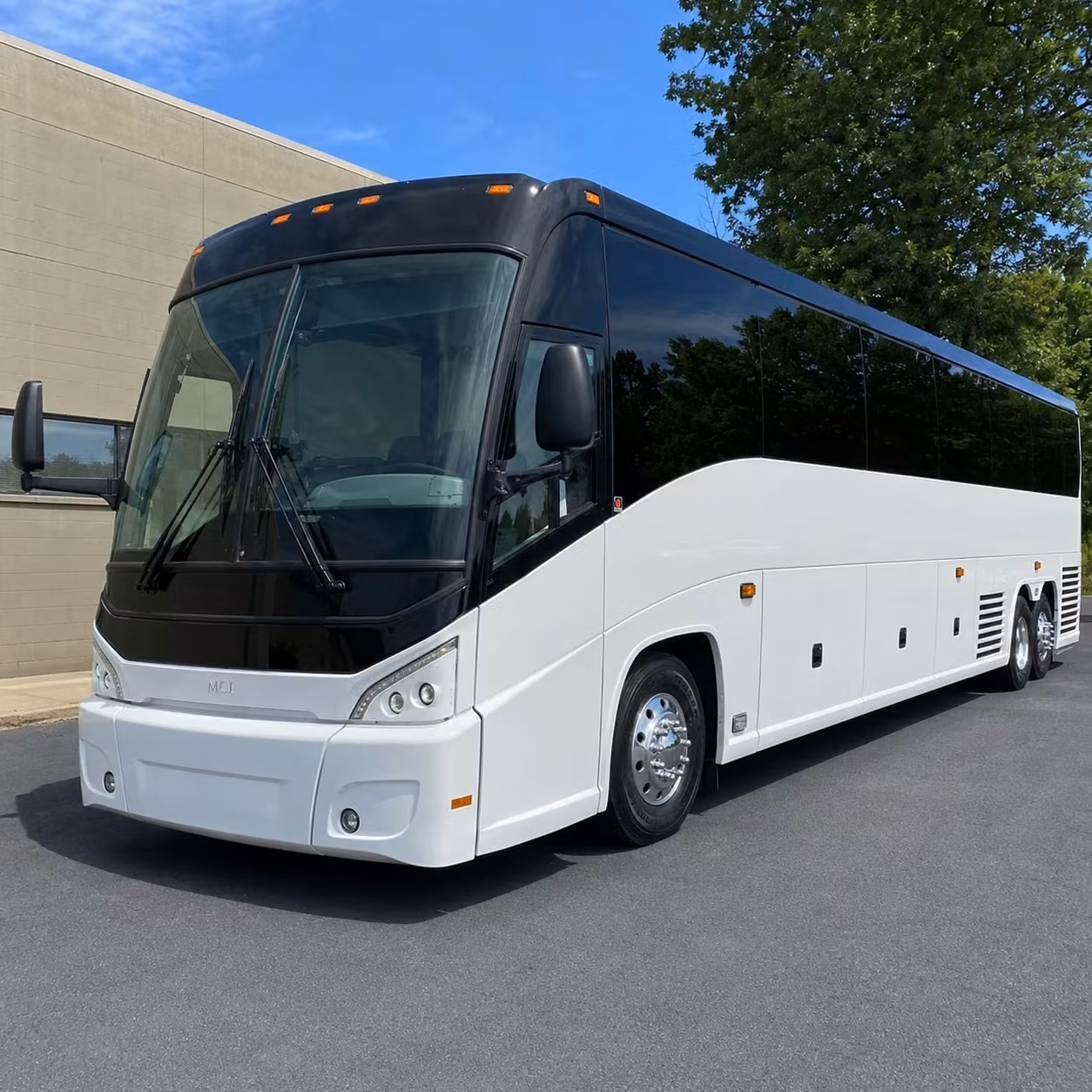 chesapeake sports teams and fan groups travel better by charter bus