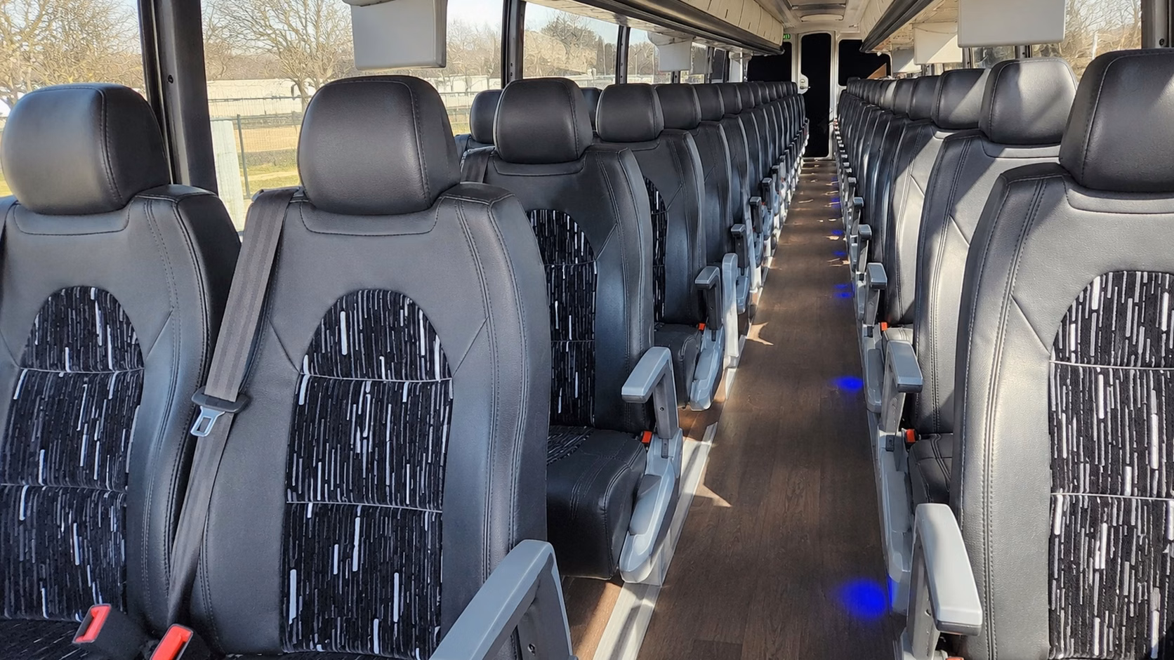 for quick and easy chesapeake wedding transportation pricing charterbusrentalchesapeakeva com has you covered