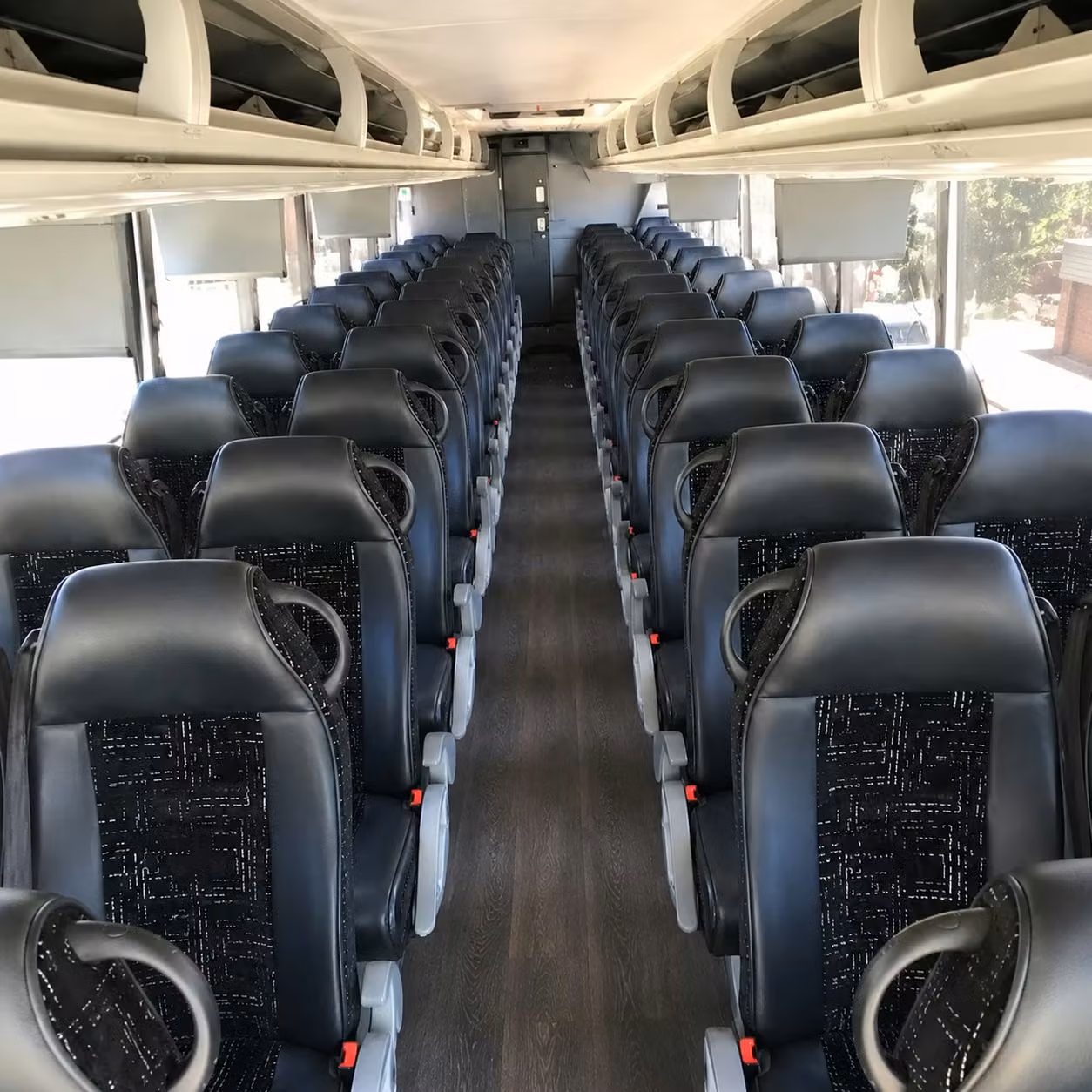 long distance corporate charter buses out of chesapeake